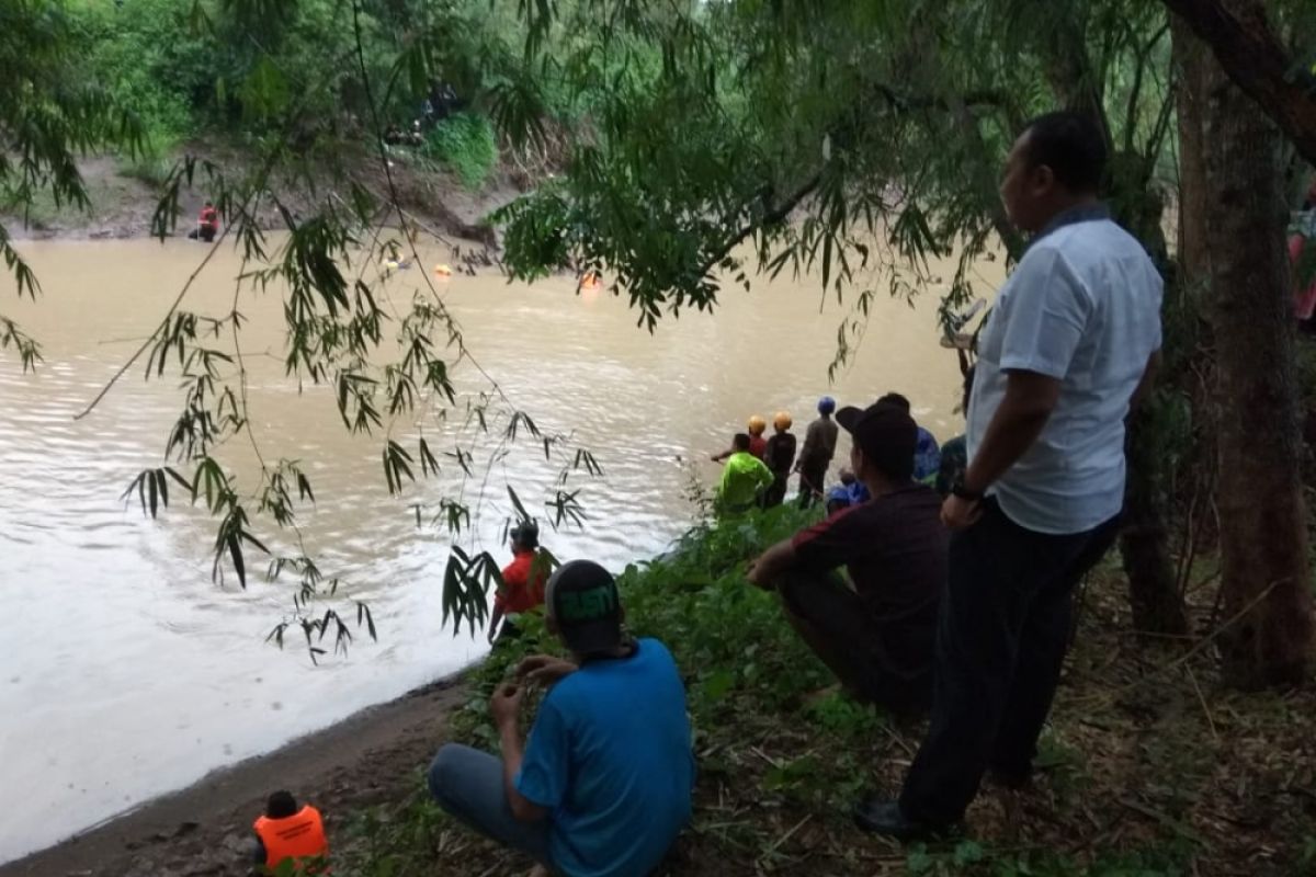 Empat Santri Ponorogo Tenggelam di Sungai