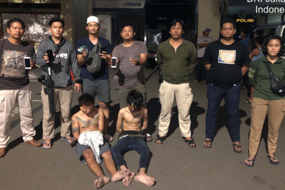 Tim Tiger Polres Jakarta Utara bekuk dua perampok di Tanjung Priok