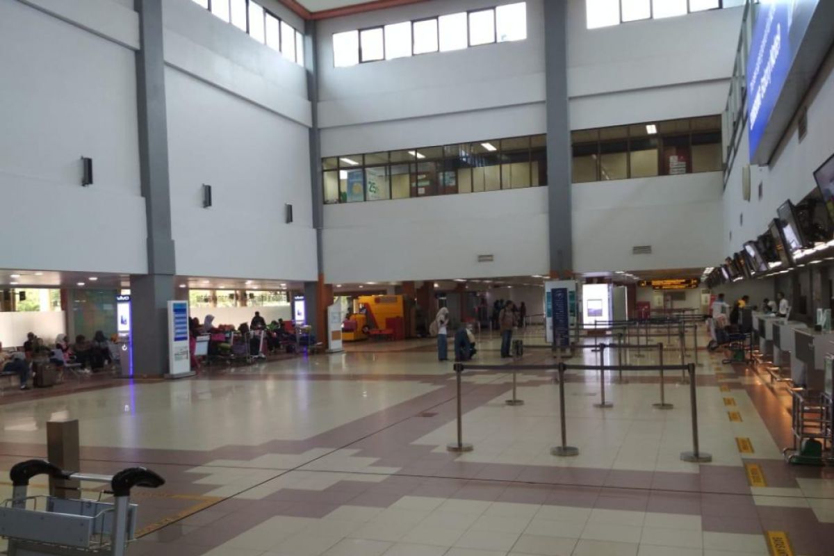 Sepi penumpang, 467 penerbangan di Bandara Minangkabau dibatalkan