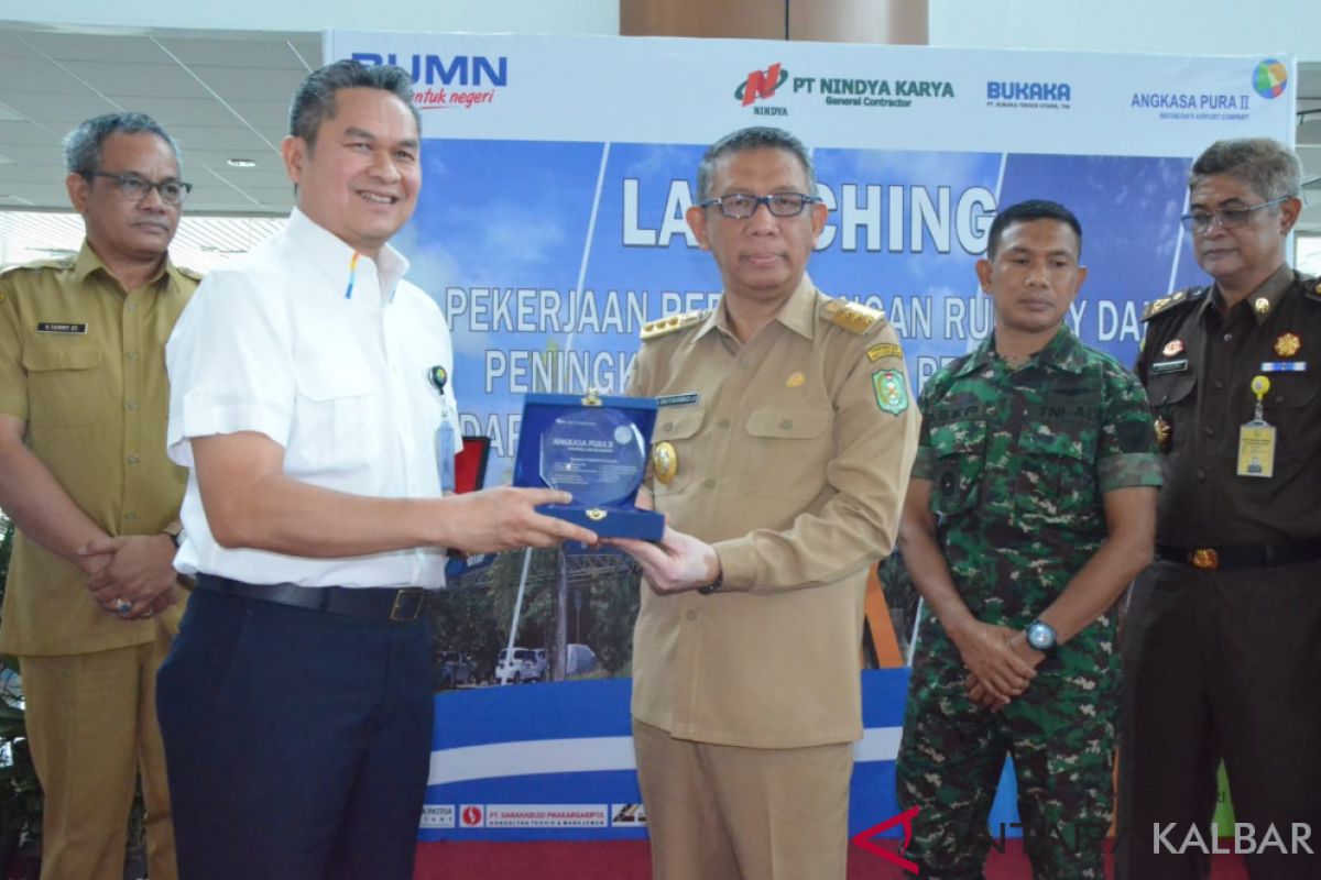 Panjang landasan pacu meningkatkan jumlah penumpang