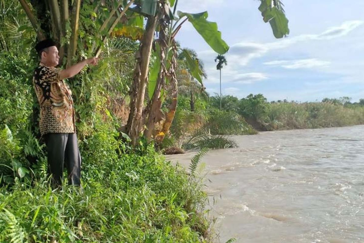 Bupati Nagan Raya segara tangani erosi