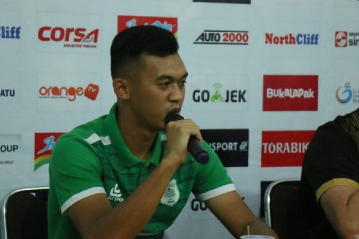 Gelandang PSMS Abdul Aziz merapat ke Persib Bandung