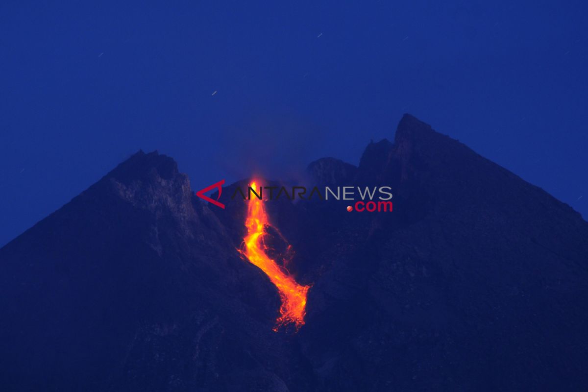 Lima kali guguran lava sudah diluncurkan Gunung Merapi