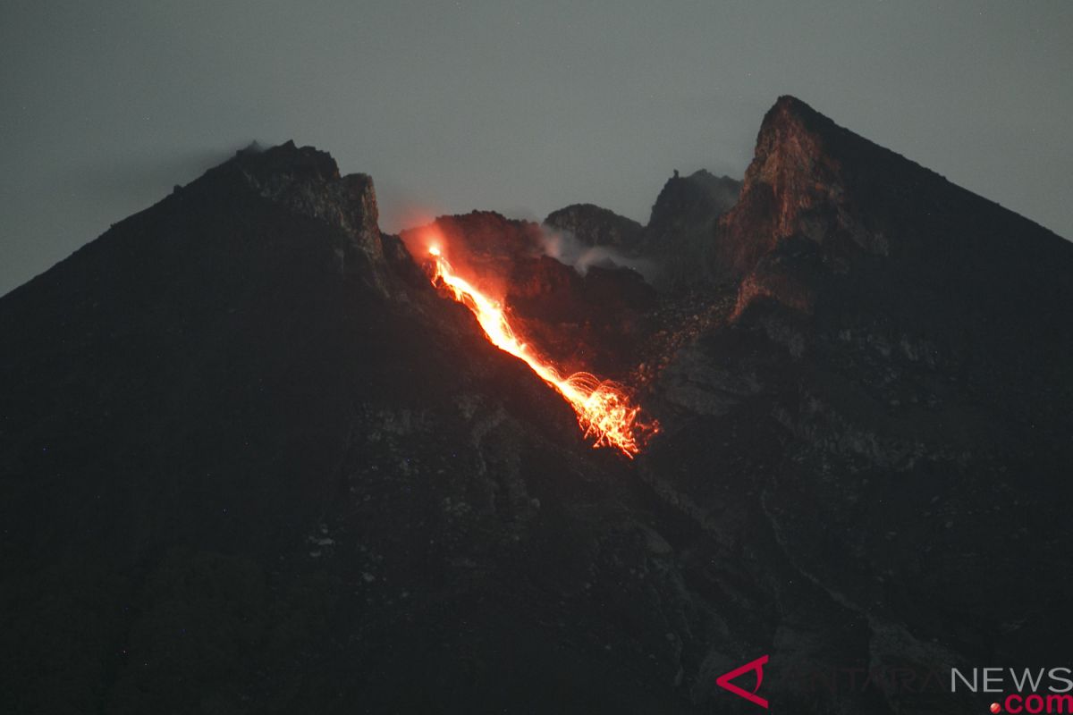 Mount Merapi recorded to have spewed lava eight times