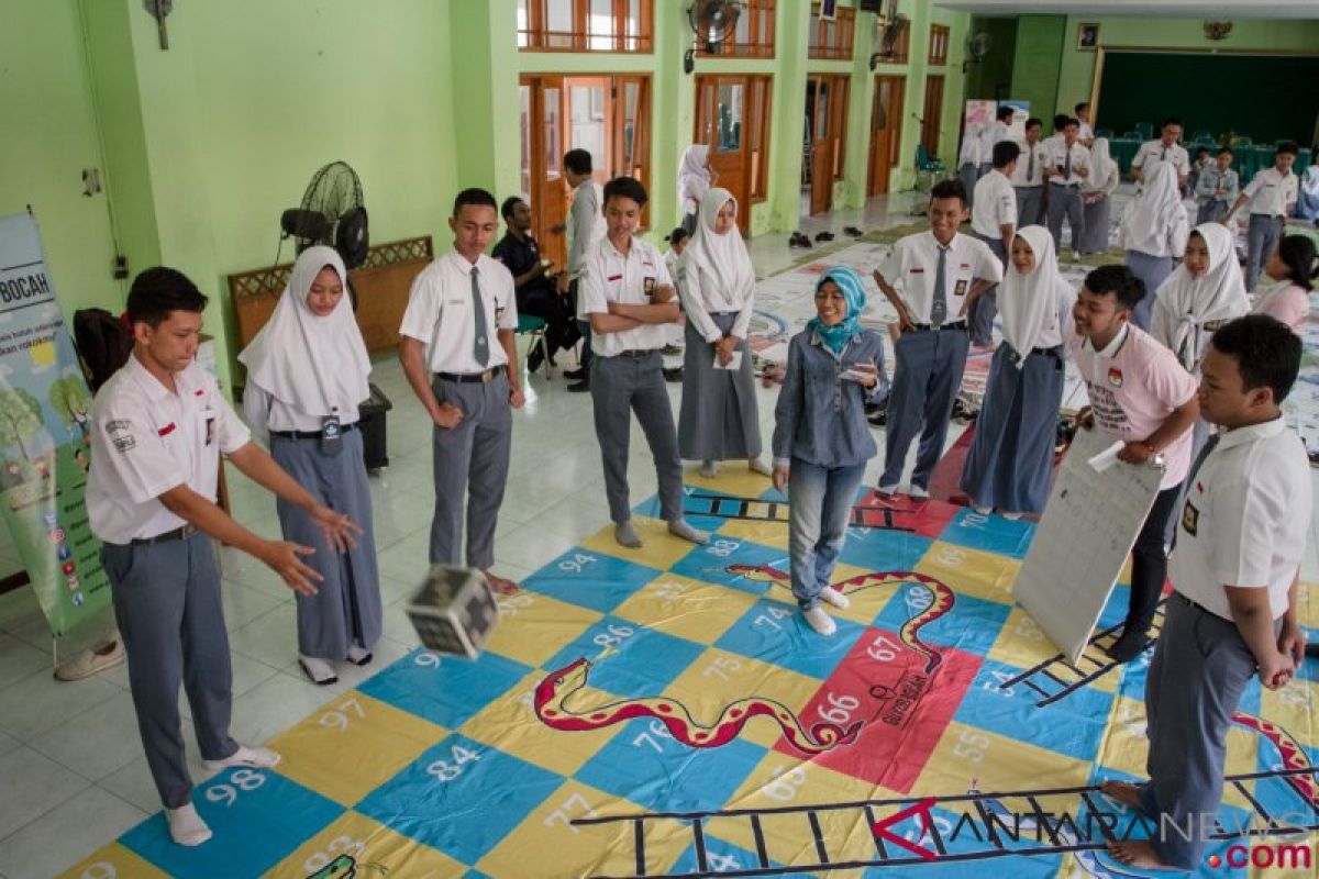 Tingkatkan partisipasi pemilih Bangka Belitung bentuk sekolah demokrasi