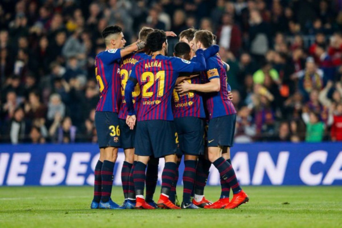 Pemain Barcelona digaji Rp8,07 triliun per tahun