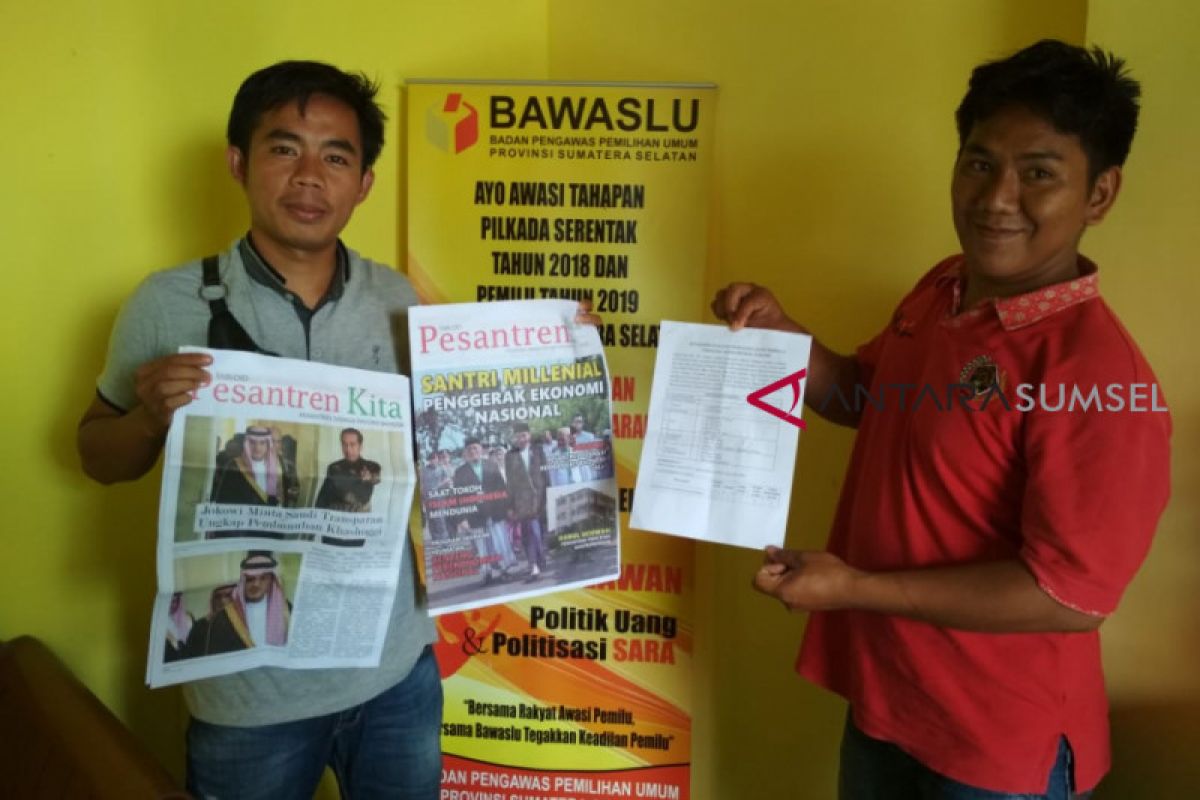 Tabloid "Pesantren Kita" dan "Indonesia Barokah" beredar di Muratara