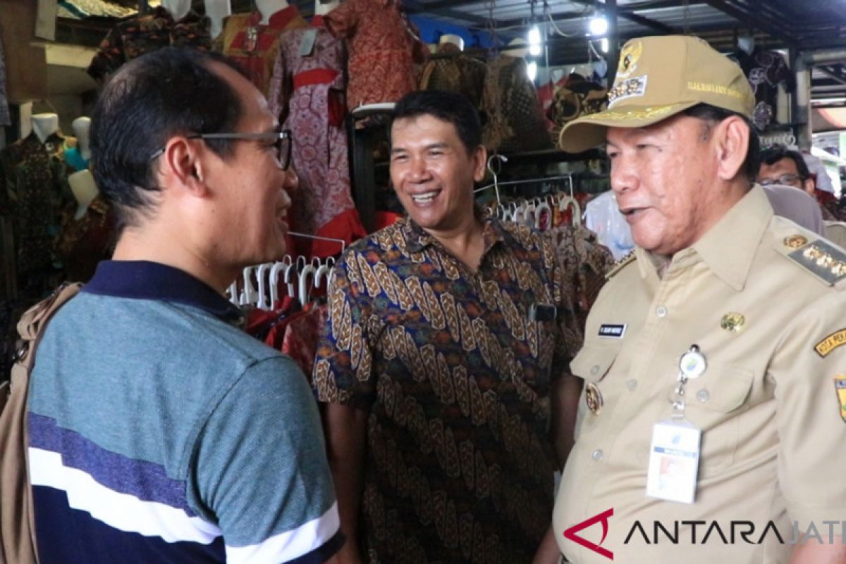 Grosir Setono Pekalongan kembali jadi tujuan favorit pengunjung