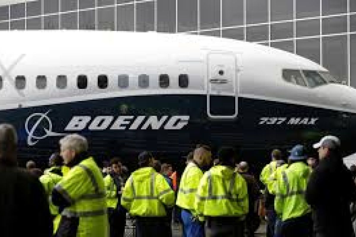 Bursa Wall Street menguat, saham Boeing dan Caterpillar melonjak