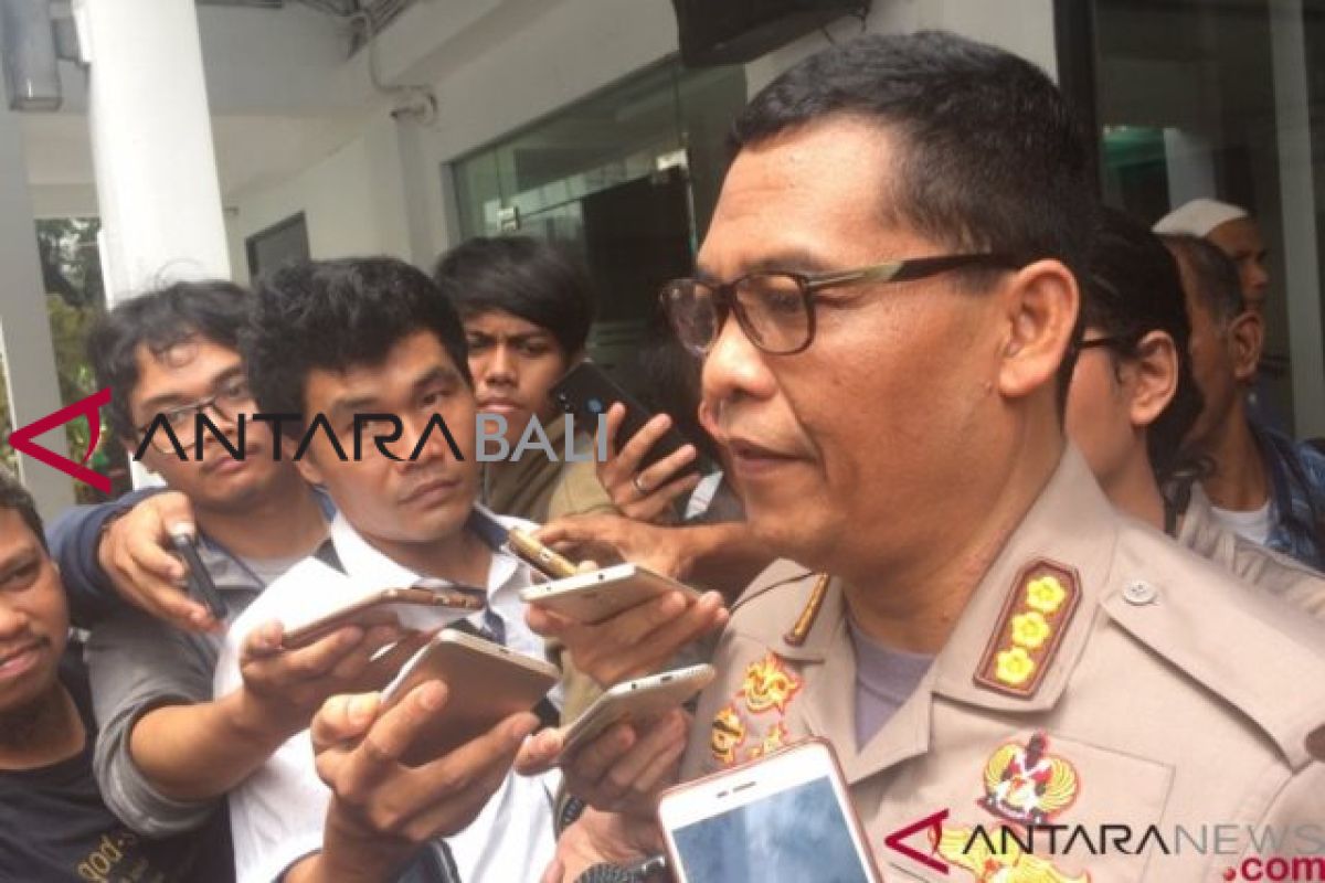 Penahanan Eggi Sudjana diperpanjang 40 hari