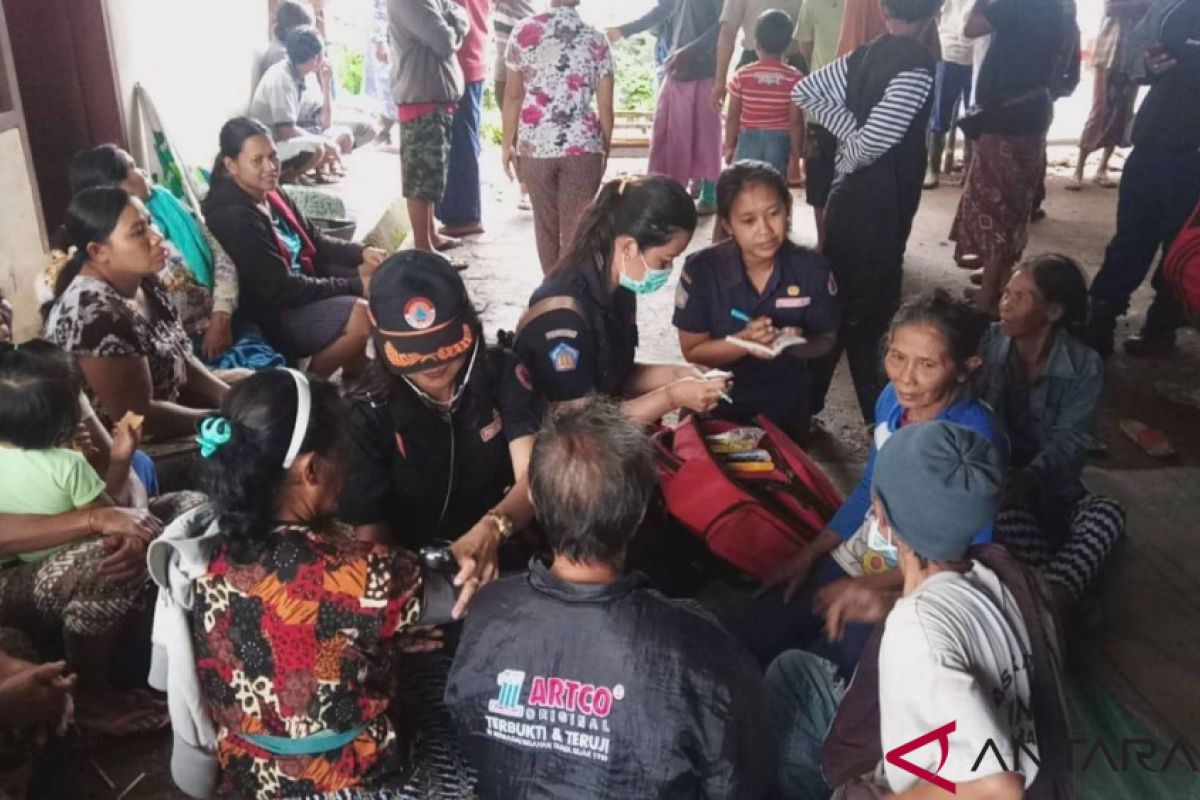 BPBD Bali beri pelayanan medis korban longsor di Buleleng