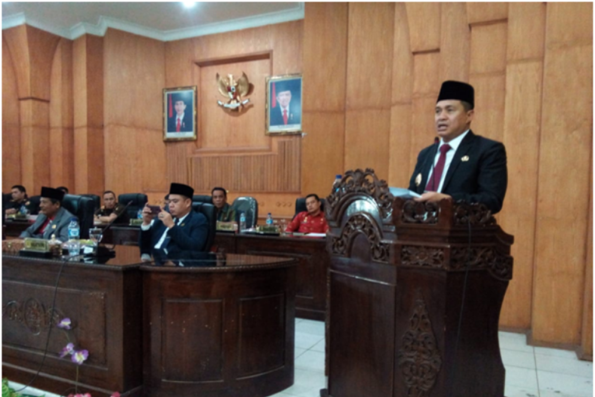 Bupati Batubara minta kepala desa bekerja maksimal