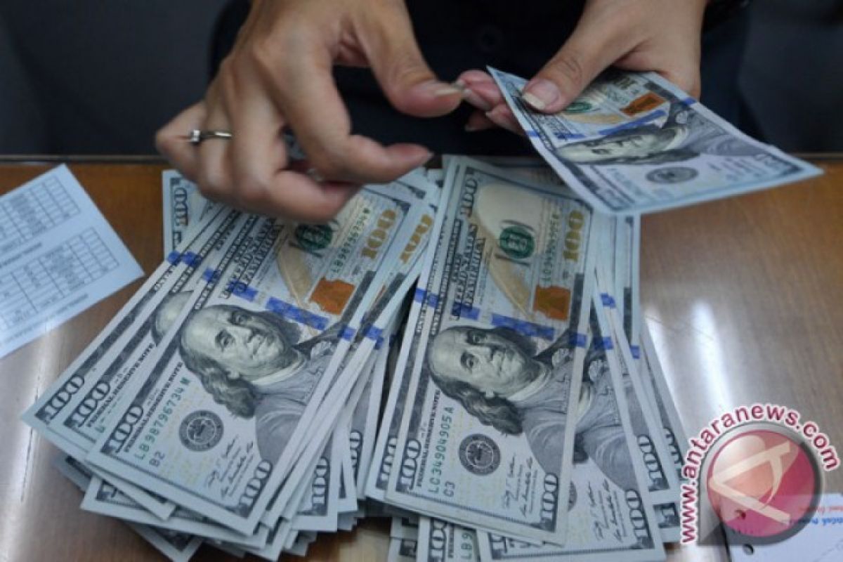 Dolar AS menguat karena dampak data AS lemah berkurang