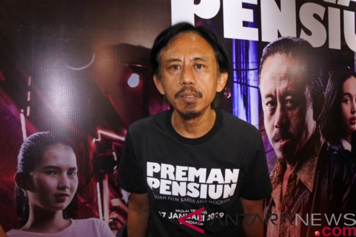 Epy Kusnandar jadi peran utama dalam film "Preman Pensiun"