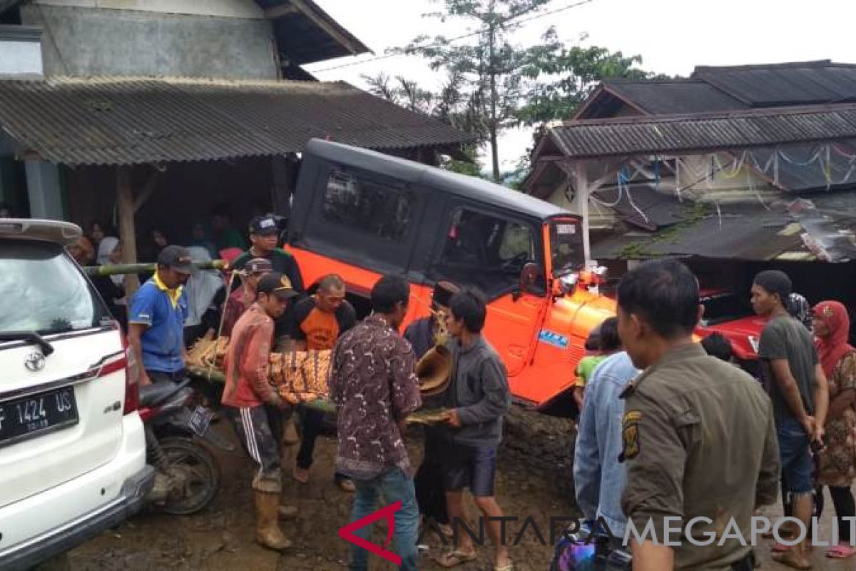 26 korban tanah longsor Sukabumi belum ditemukan