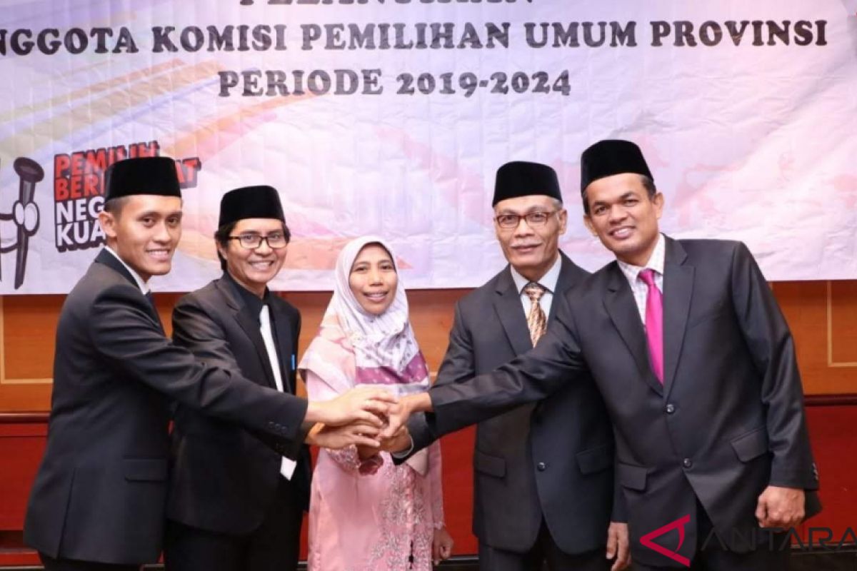 Anggota KPU NTB periode 2019-2024 dilantik