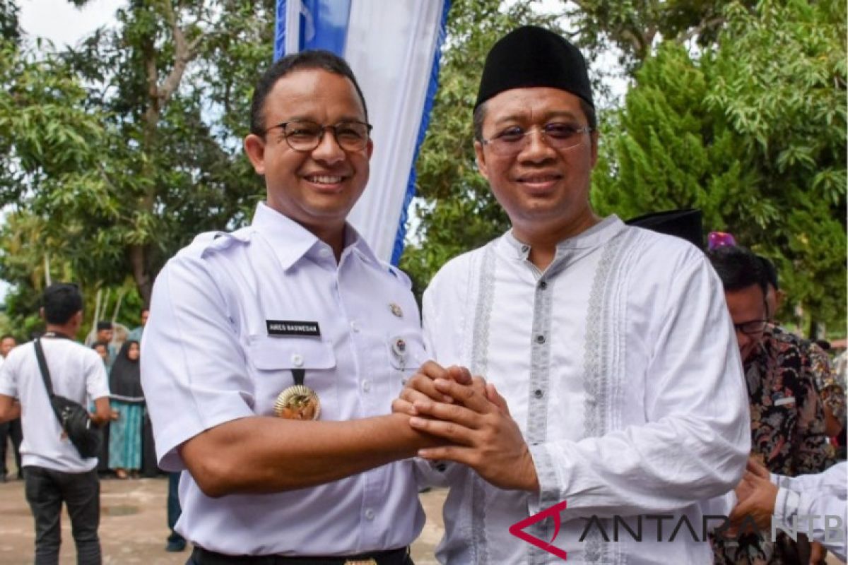 Anies serahkan bantuan Rp33,6 miliar untuk Lombok