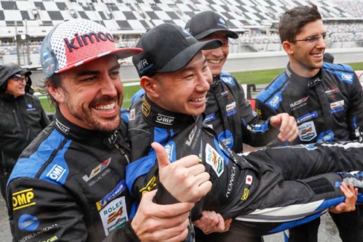 Alonso ukir prestasi di balap 14 Daytona