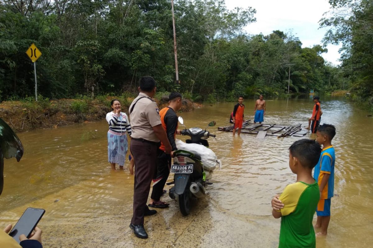 Empat kecamatan di Kabupaten Kapuas Hulu banjir