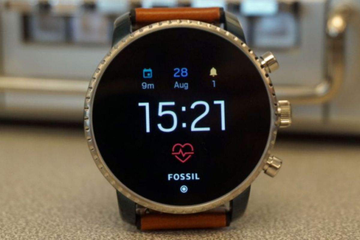 Aplikasi jam fossil online smartwatch