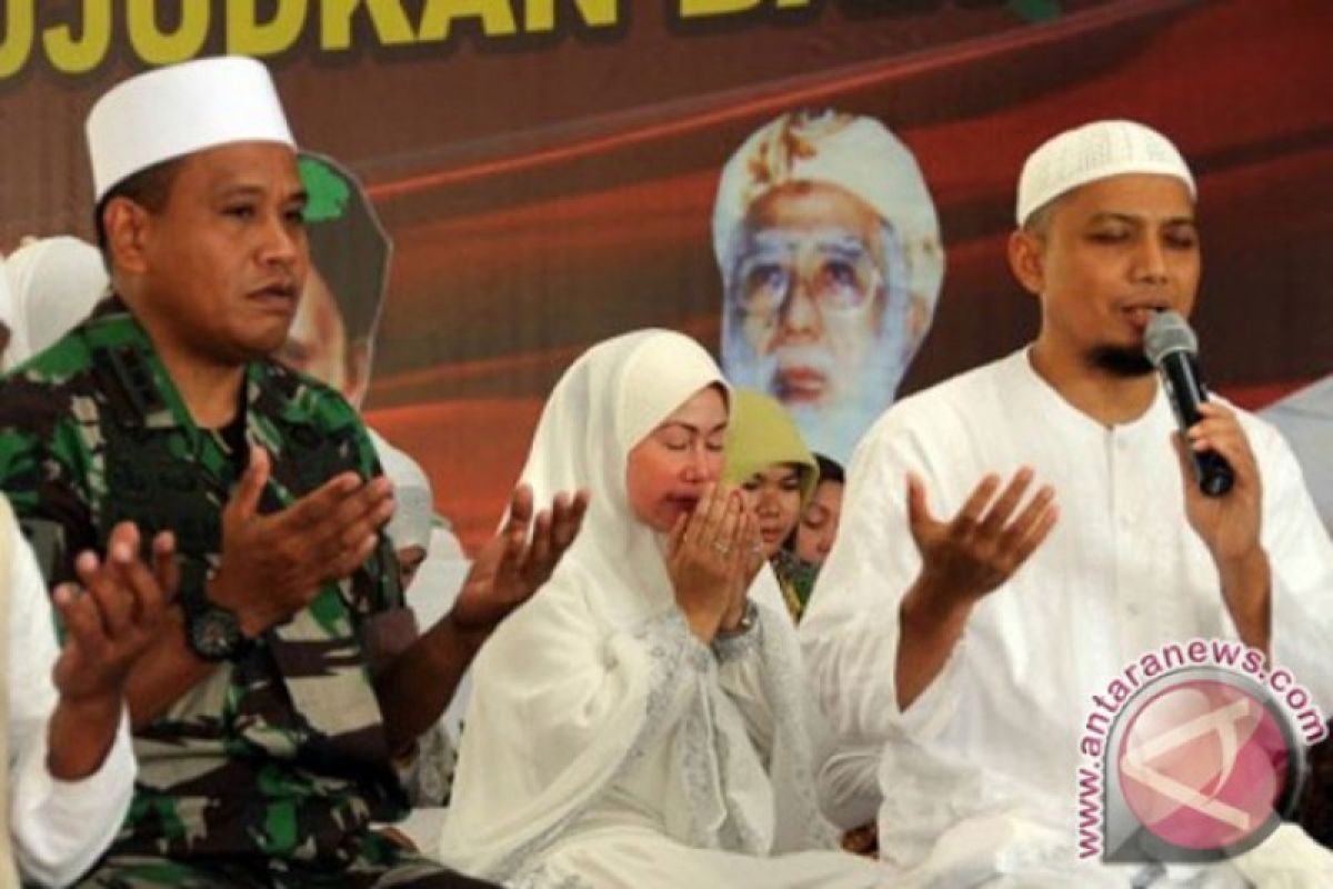 Ustadz Arifin Ilham dirawat di Malaysia