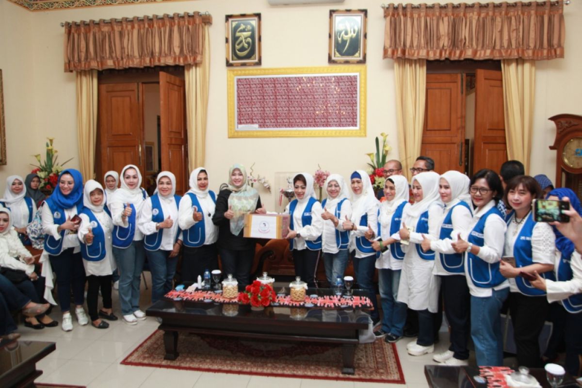 IWAPI Dirikan Dapur Umum Di Lokasi Pengungsian