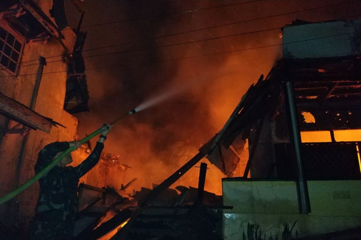 Empat rumah di Kapuas Hulu terbakar selama bulan Ramadhan