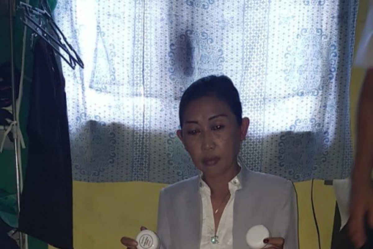 Polisi Amankan Penjual dan Produk Kosmetik Ilegal di Lumajang