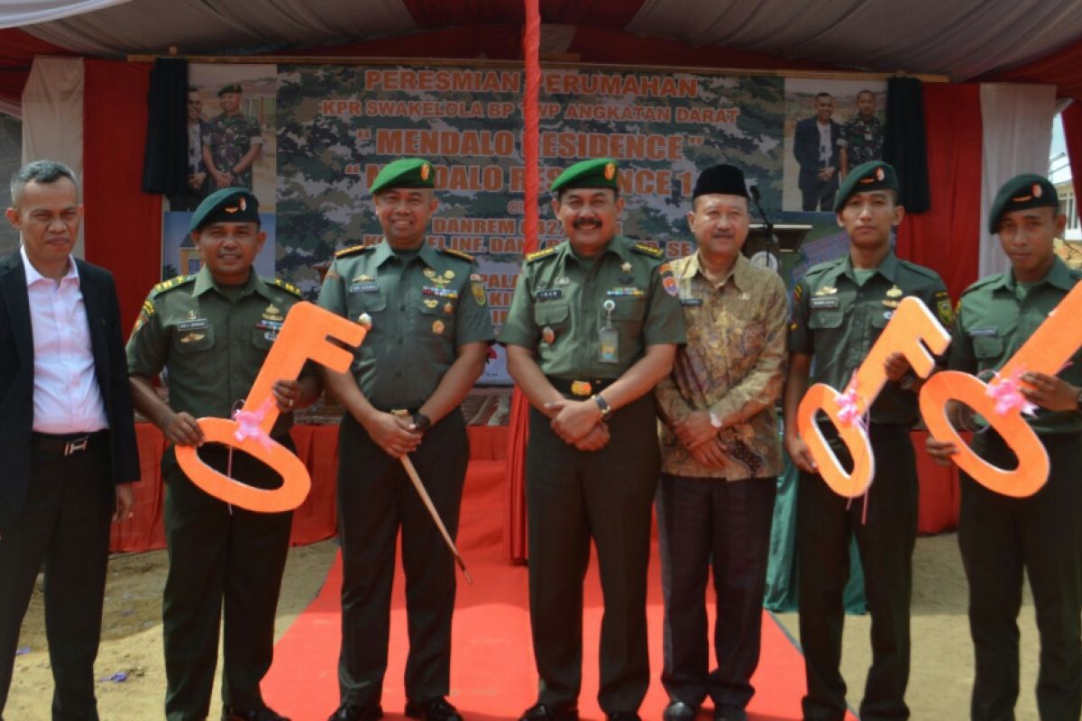 Danrem 042/Gapu resmikan perumahan prajurit TNI-AD