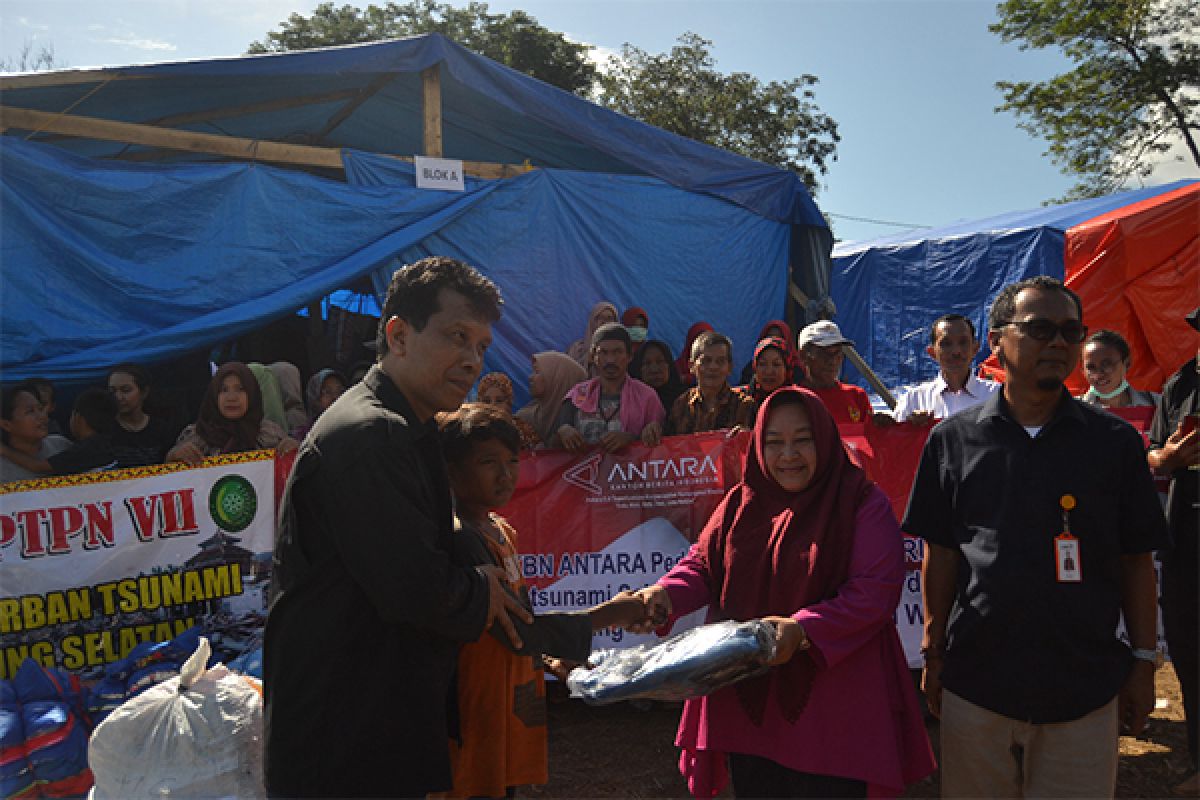 LKBN ANTARA bantu korban tsunami di Lampung