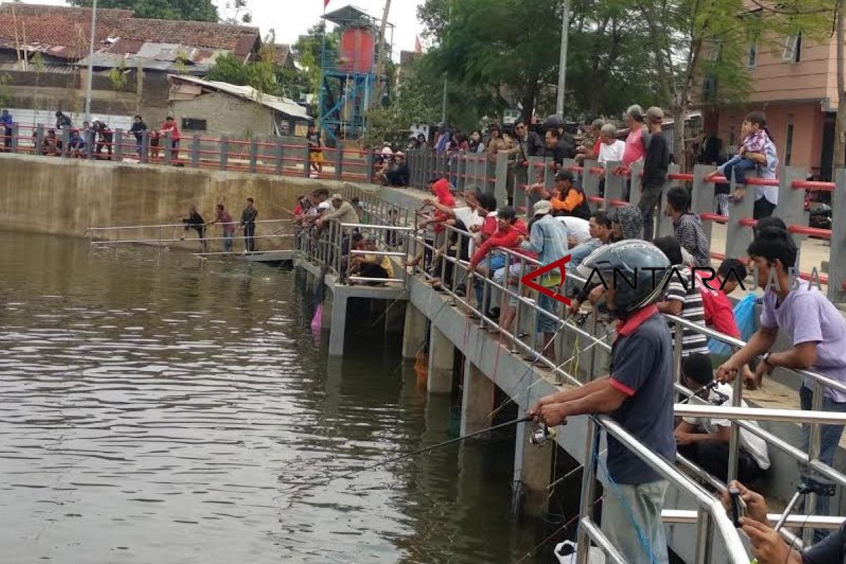 Pemkab Tangerang bangun kolam retensi antisipasi banjir