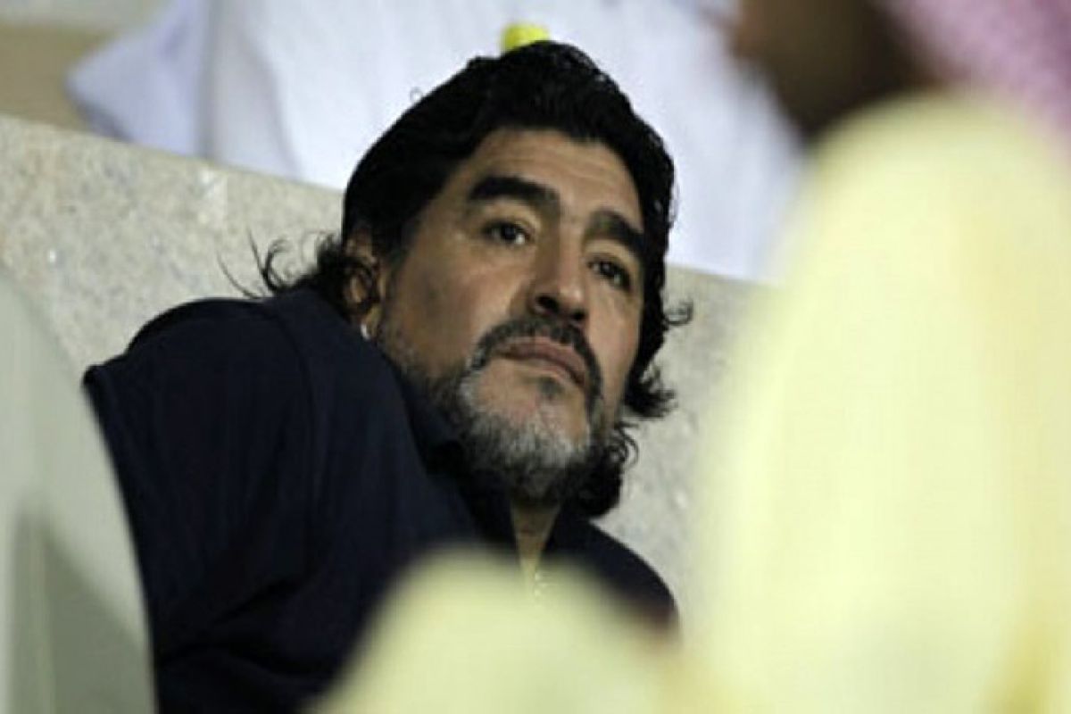 Maradona Menjalani Proses Pemulihan Pasca Operasi Perut