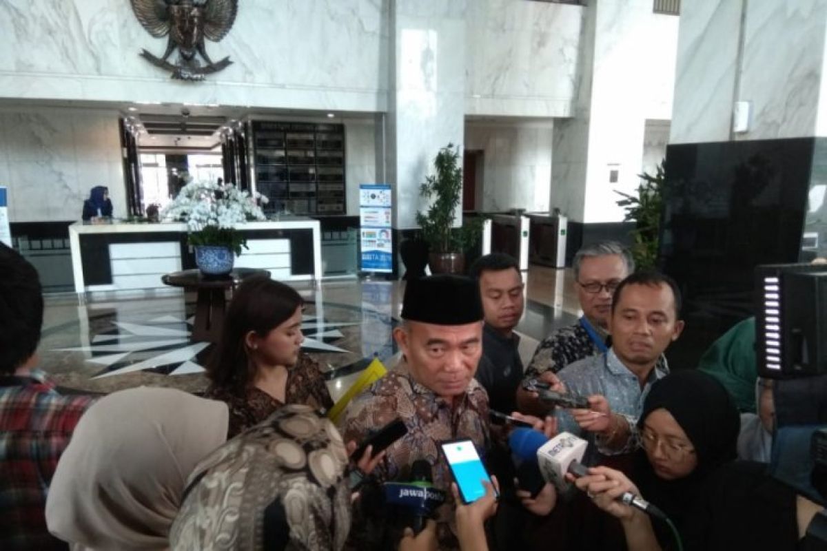 Mendikbud pastikan tiga skema kebijakan untuk guru honorer