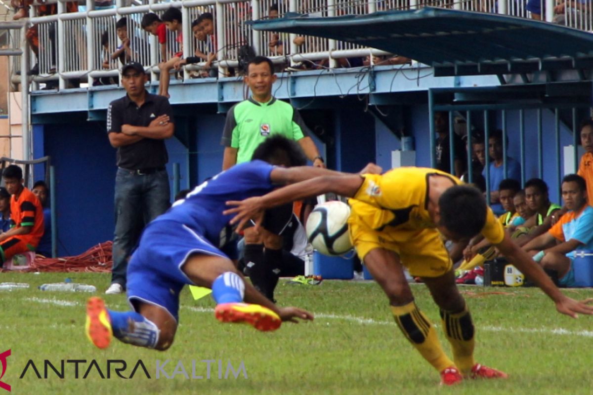 Persiba dengan Mitra Kukar berada satu grup