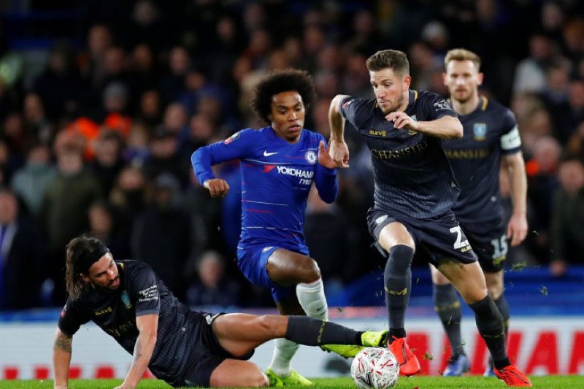 PSG minat boyong pemain sayap Chelsea Willian