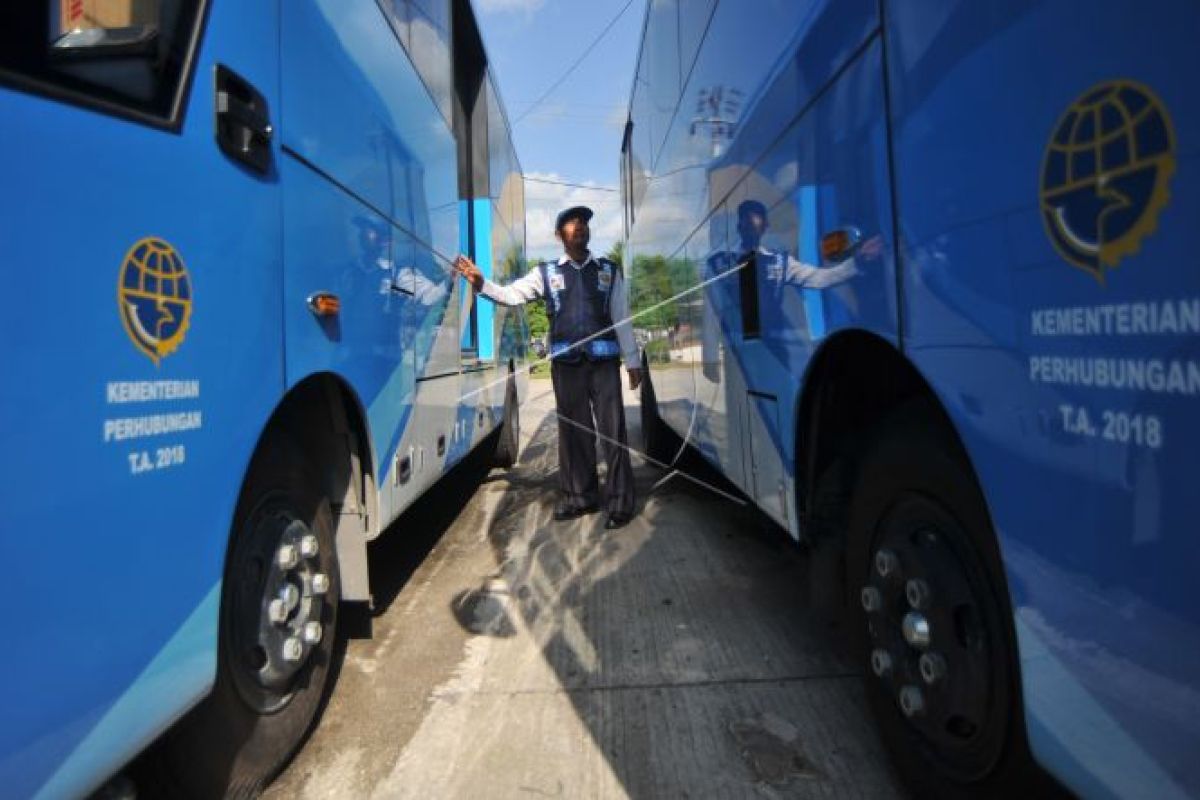 Padang terima 10 bus Trans Padang untuk koridor Teluk Bayur-Bypass-Lubuk Buaya