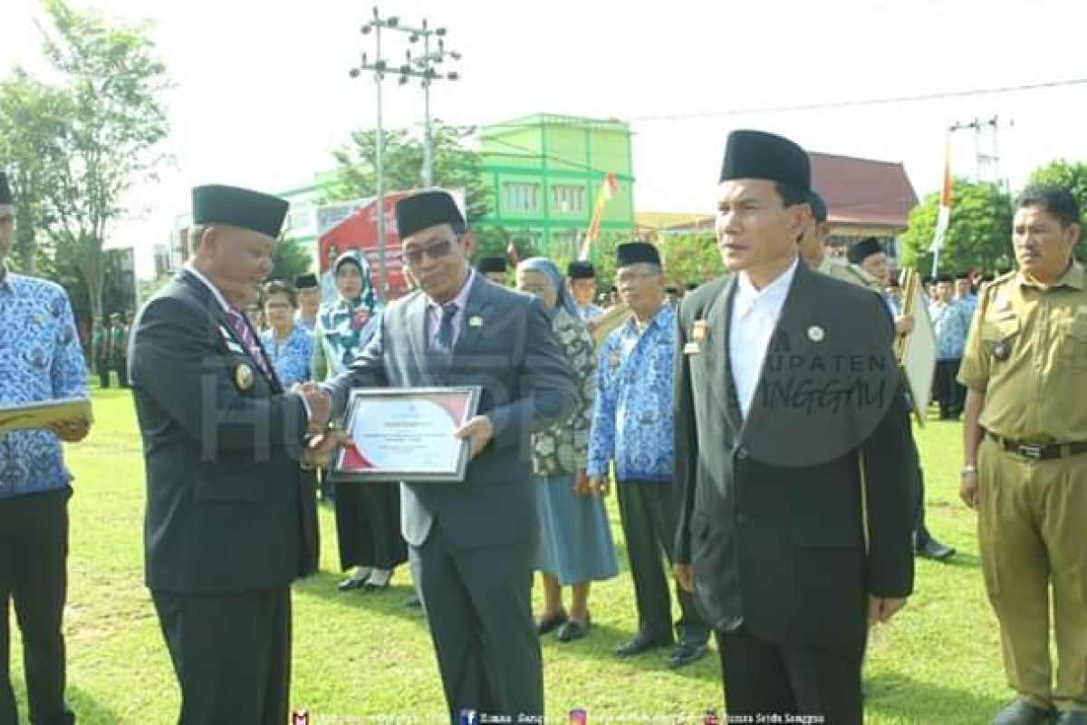 Tiga OPD Sanggau dapat penghargaan pusat