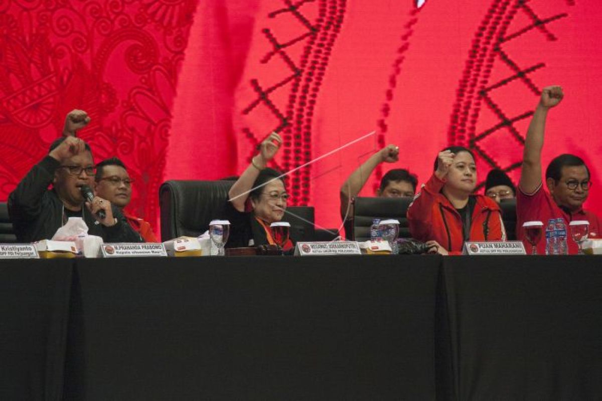 Megawati menutup rakornas PDI Perjuangan