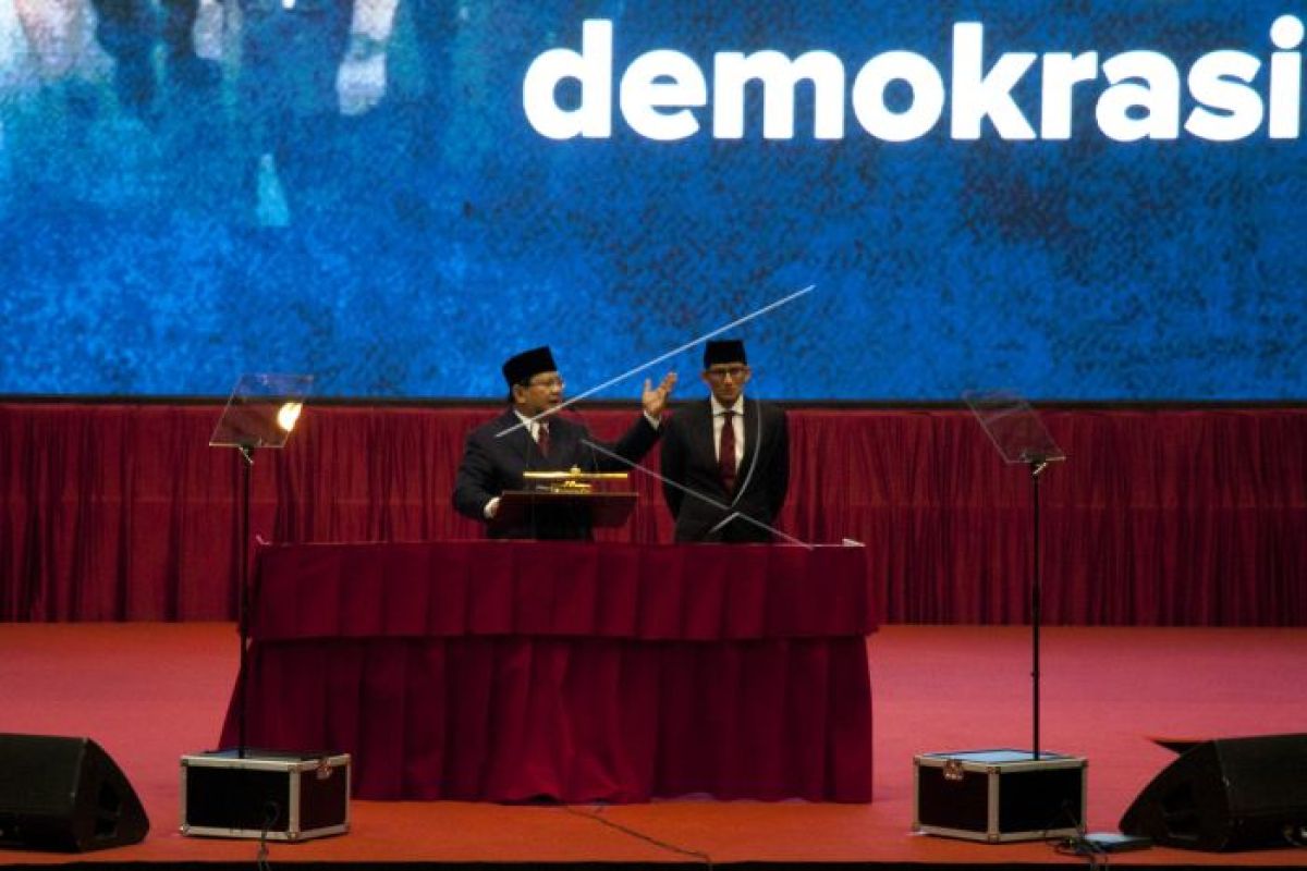 Debat Capres - Prabowo-Sandiaga sebut negara berhasil jika penegak hukum kuat