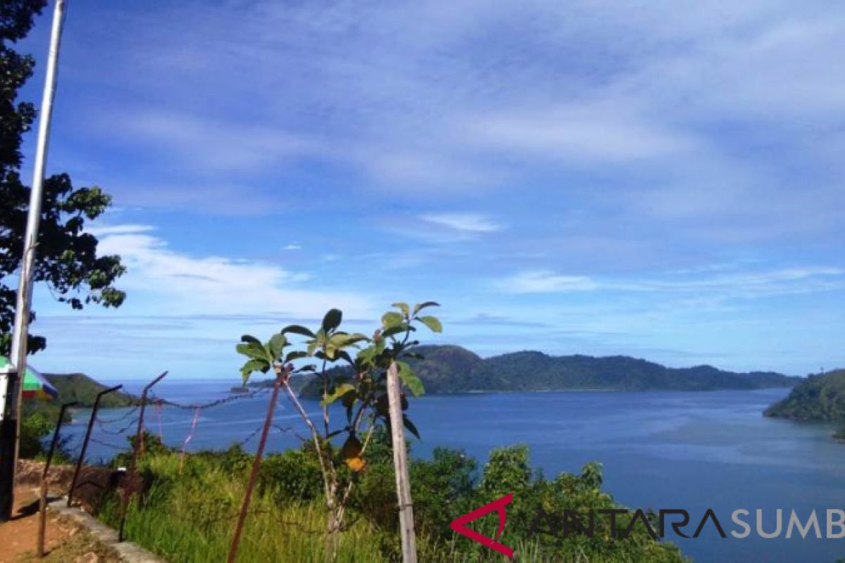 Pemilik kapal wisata di Mandeh sepi penyewa