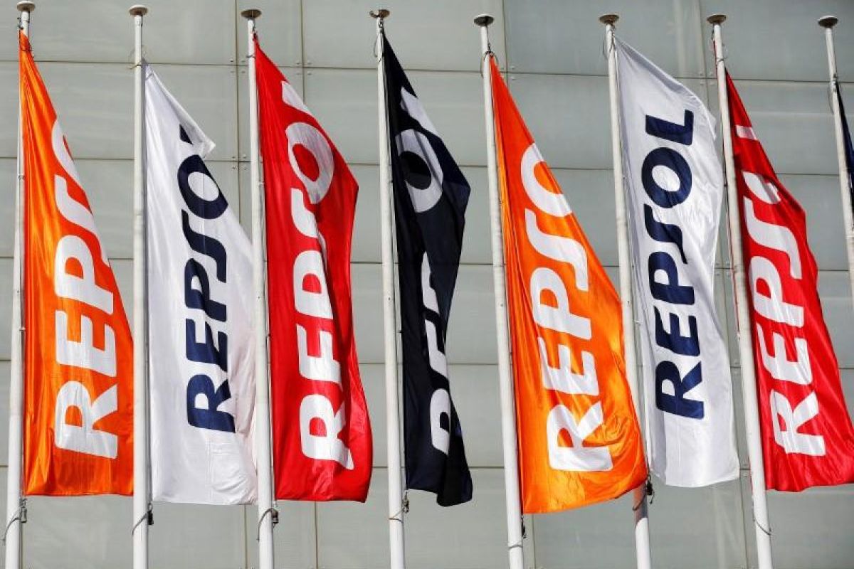 Bursa Spanyol ditutup melemah, saham Repsol anjlok