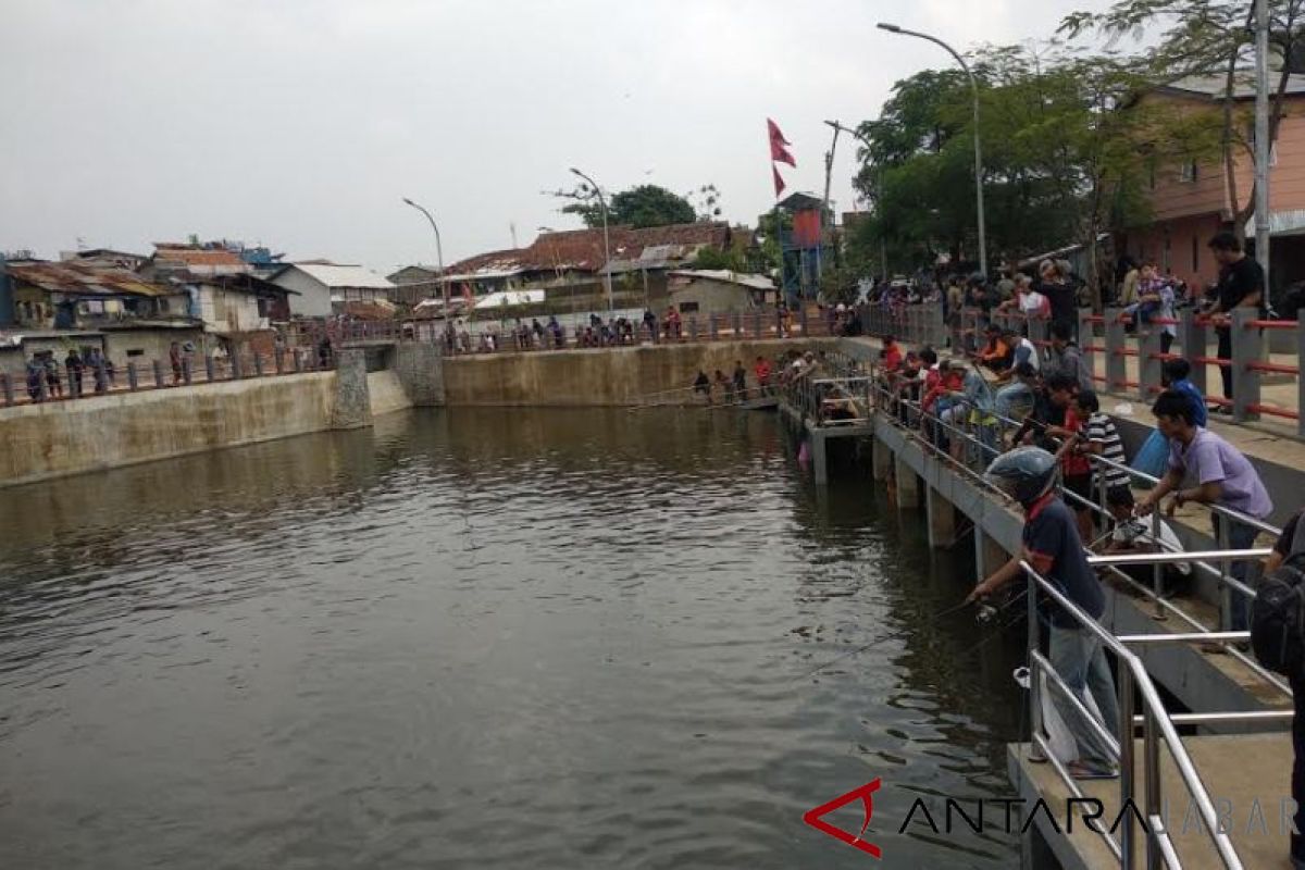 Pemprov Jabar bangun kolam retensi lebih besar di Dayeuhkolot