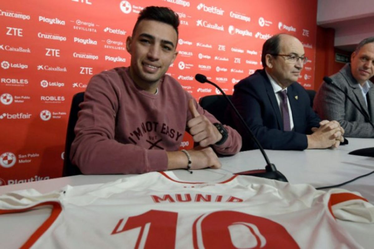 Berlabuh di Sevilla, Munir nikmati bermain sepak bola