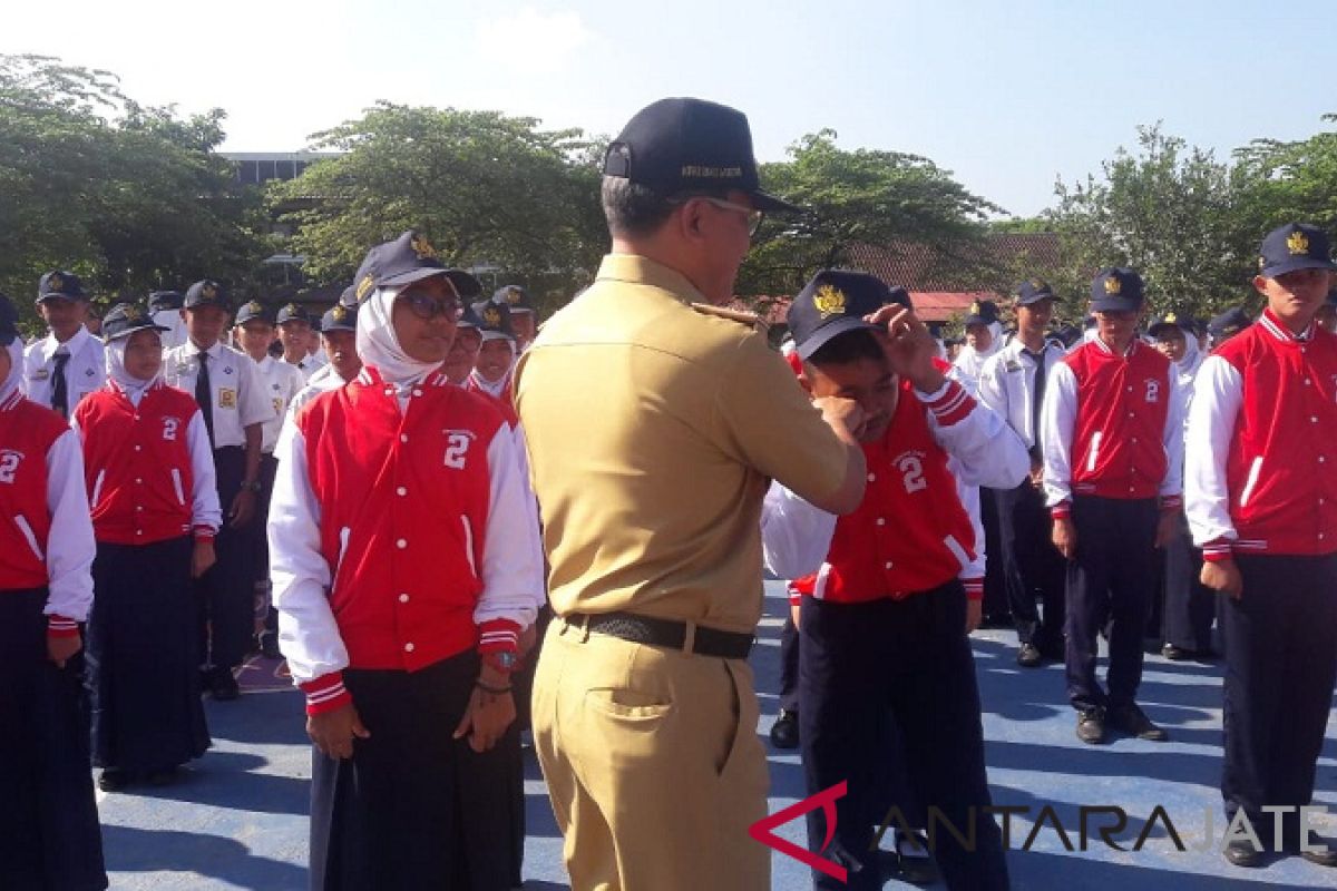 Puskesmas Ponelo Kepulauan Berdayakan Pelajar SMP Jadi 