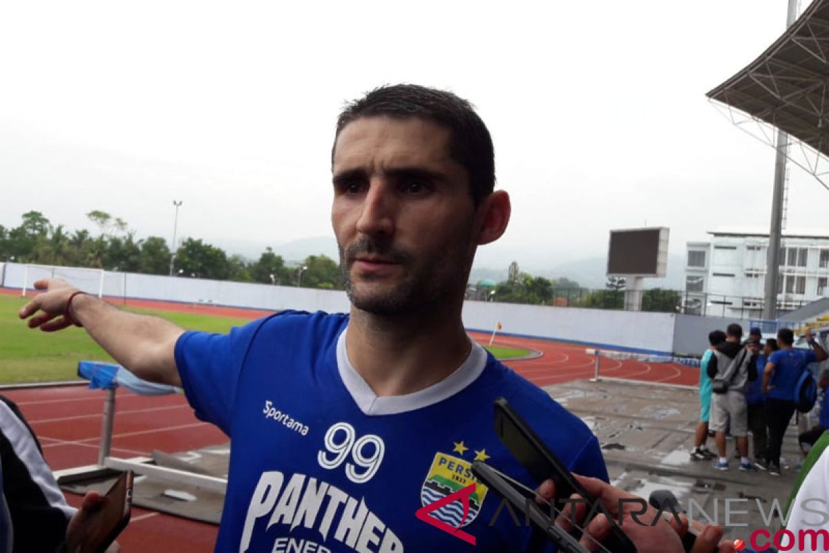 Persib Bandung coret gelandang asal Serbia Srdjan Lopicic