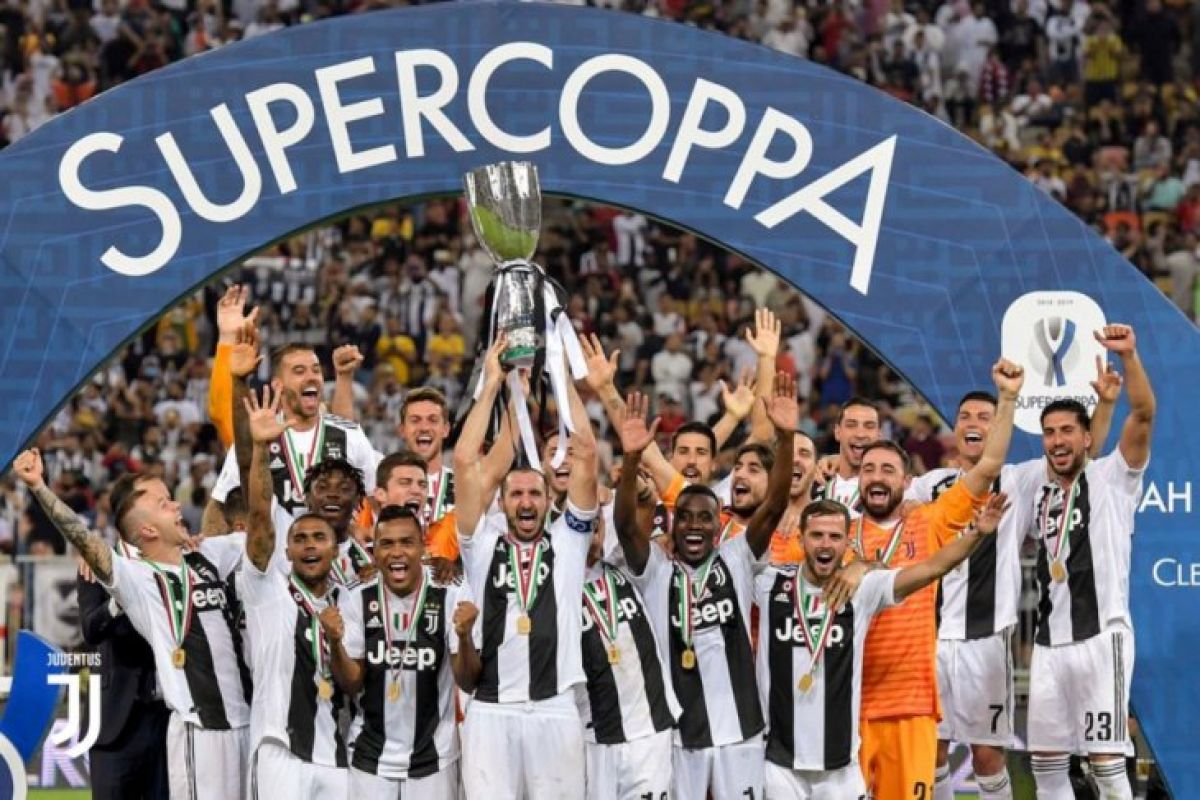 Sundulan Ronaldo bawa Juventus menangi Piala Super Italia