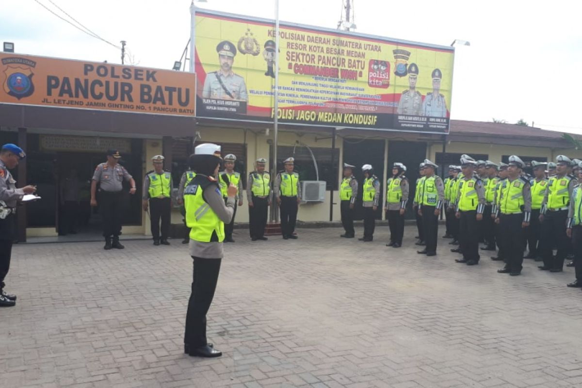 Polisi amankan jalur wisata Medan-Berastagi