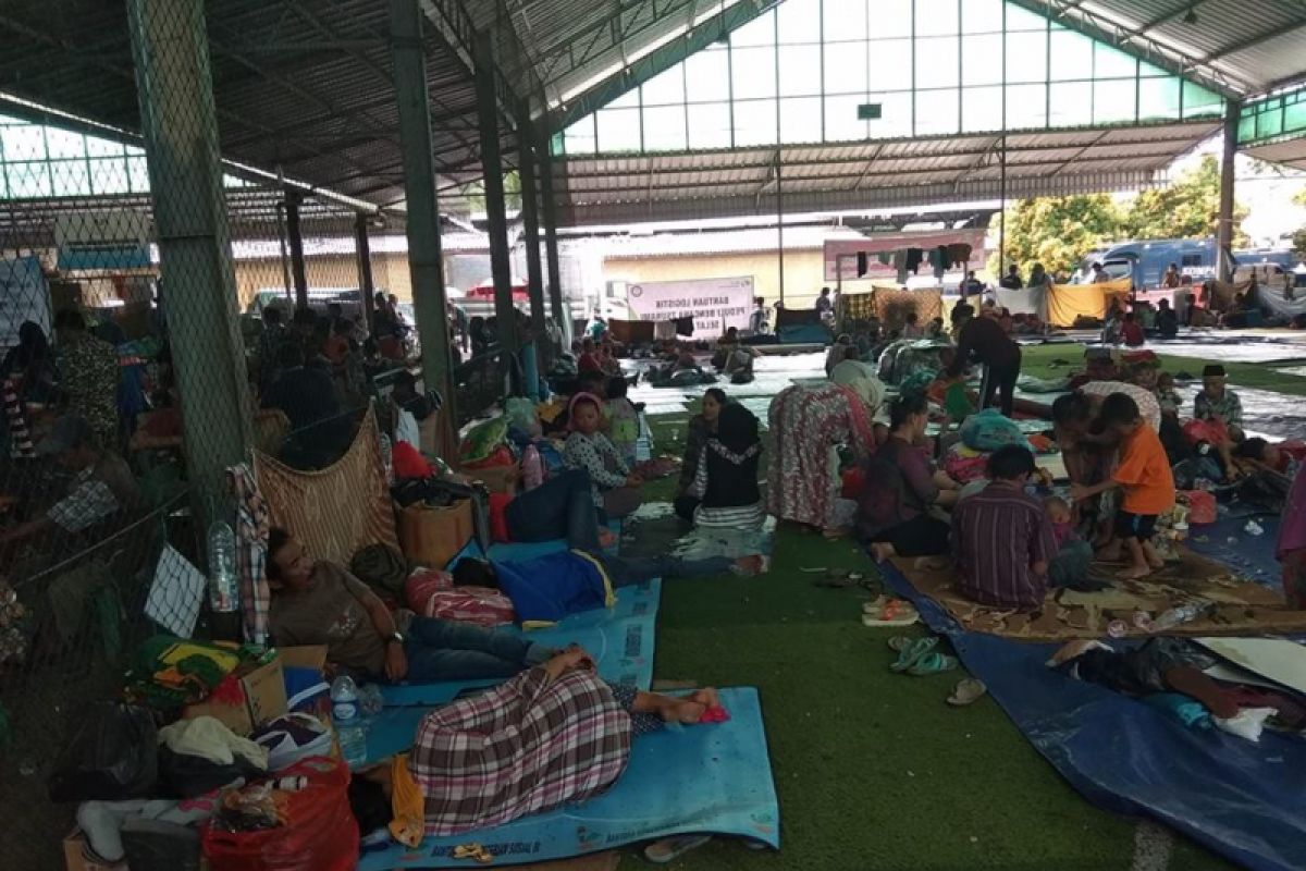 Bantuan Bagi Korban Tsunami di Pandeglang Terus Berdatangan