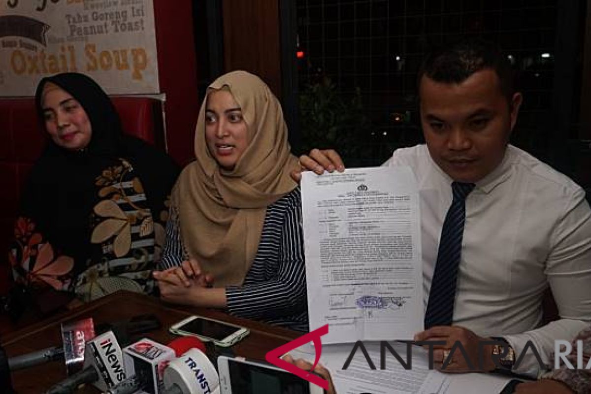 Bertentangan dengan Nurani, Zakir Rasyidin mundur sebagai kuasa hukum Vanessa