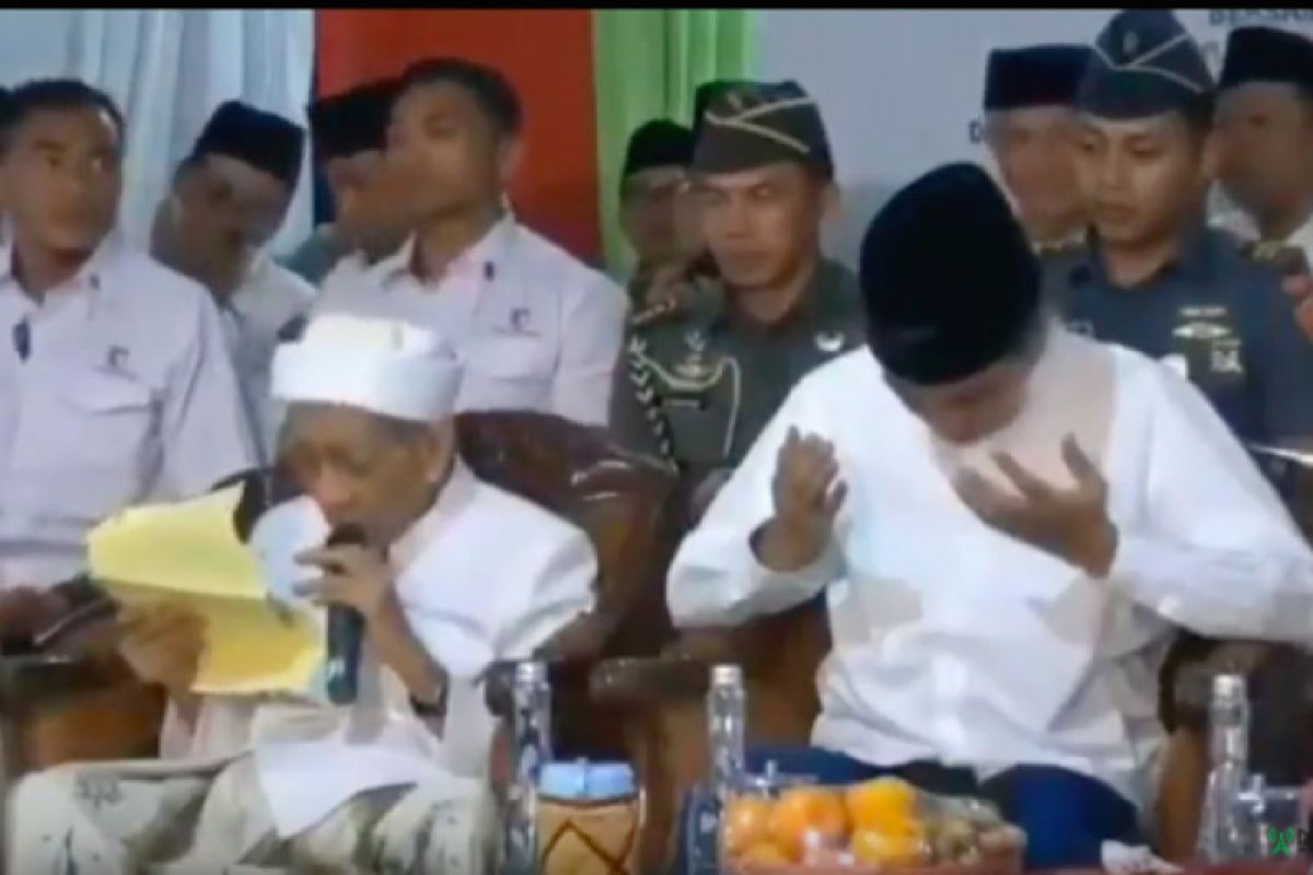 Mbah Moen kembali doakan Jokowi menang Pilpres 2019